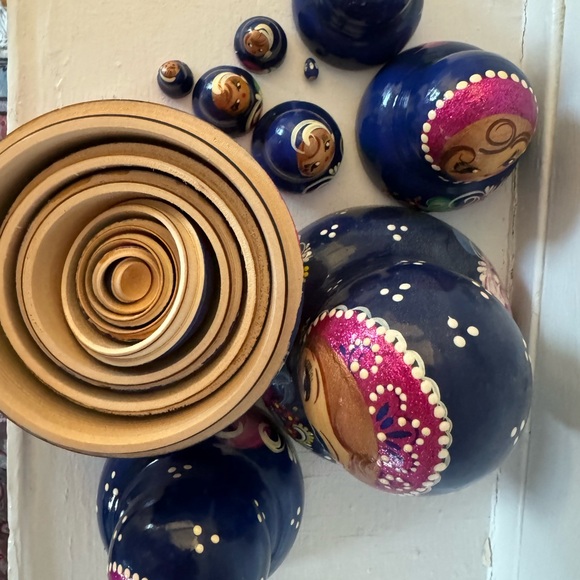 Hand-Painted Russian Matryoshka Doll - Picture 2 of 2